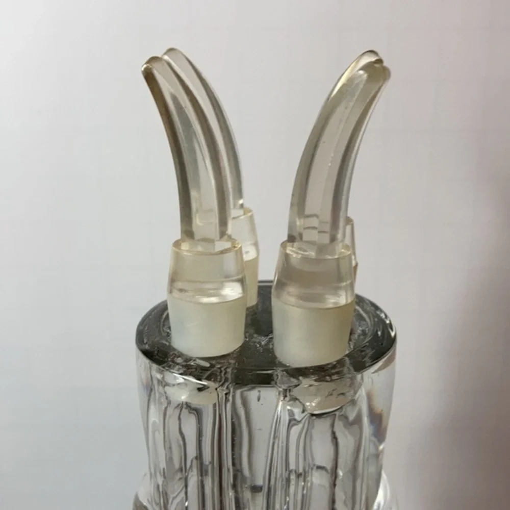 VTG 4 chamber glass liquor decanter bottle